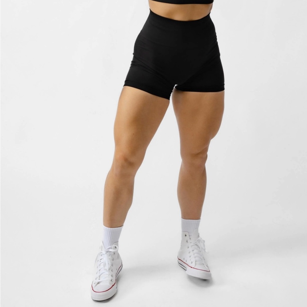 ⭐️2 PAIRS⭐️NEW Black Women's High-Waisted Gymreaper (brand) XL Shorts